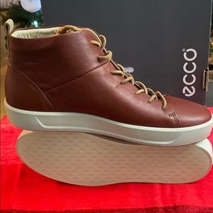 Ecco Women’s Soft 8 High Top Fashion Sneaker